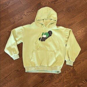 juniors green frog scare board hoodie sweatshirt excellent condition